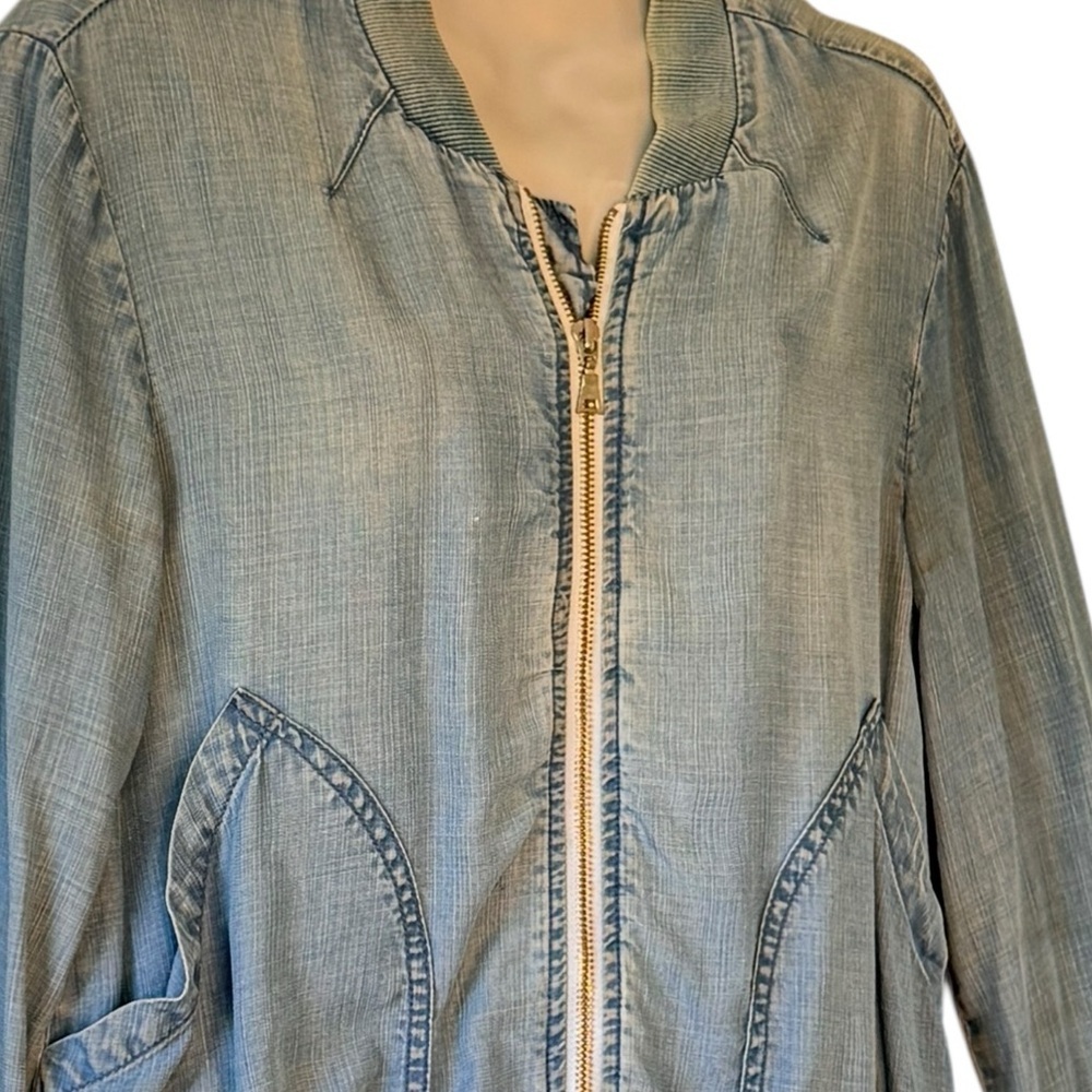 Cloth & Stone Chambray Bomber Jacket Tencel Small Full Zipper 2 Pockets Blue - Picture 5 of 10